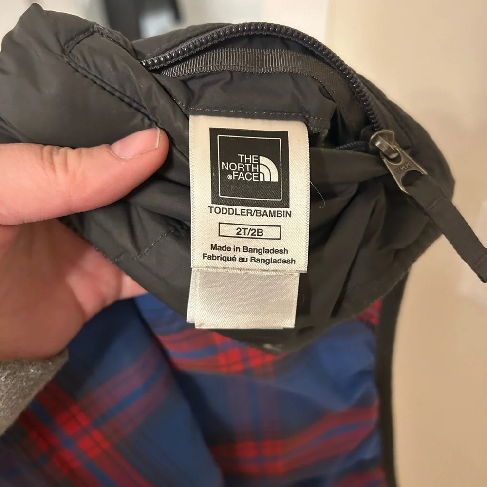 The North Face Blue and Red Checkered Reversible Jacket - Picture 5 of 9
